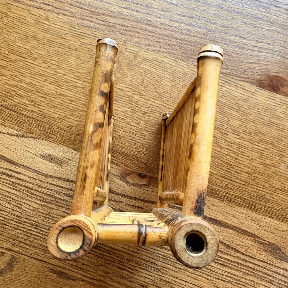 Vintage bamboo letter holder or napkin holder- grandmillenial cottagecore - Picture 8 of 12